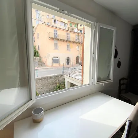 De Centre-ville Corte (Corsica)